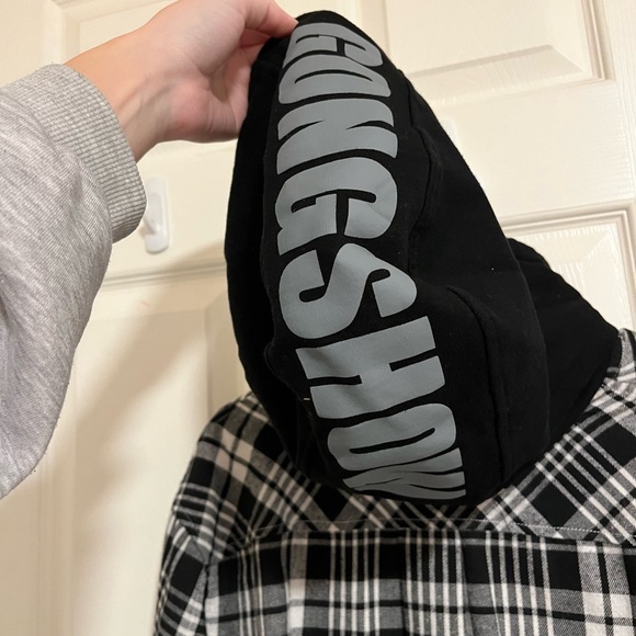 Gongshow Hooded Flannel, Size Medium - Picture 3 of 4